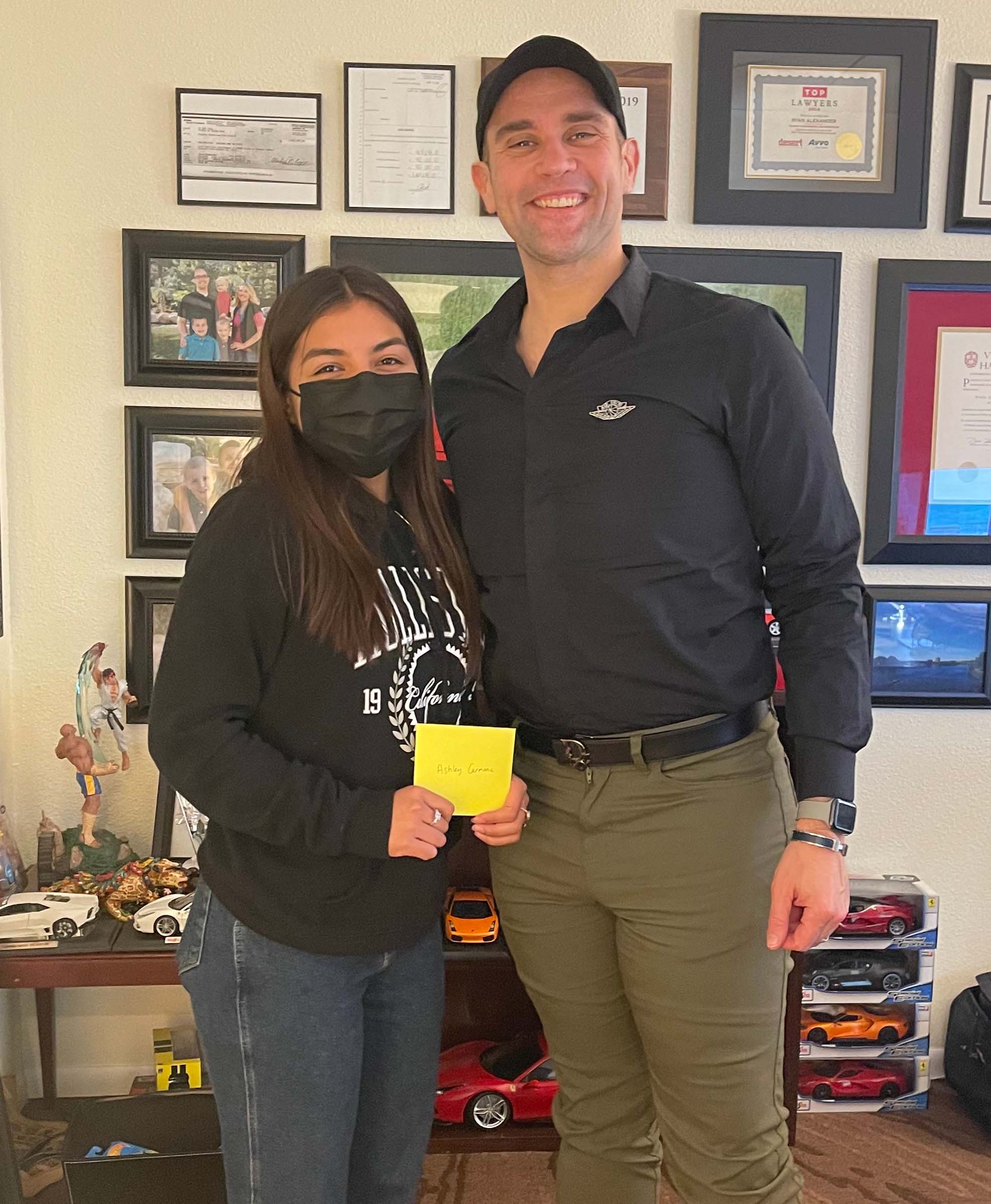Abogado Accidente Vegas - The Good Person Scholarship Ashley Carmona